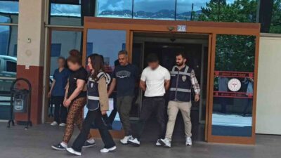 Konya’da kuyumcuları sahte altınla dolandırmaya çalışan şebeke, Seydişehir ve Derebucak