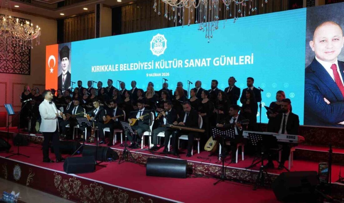 Kırıkkale’de ilk kez sahne alan Türk Halk Müziği Korosu, “Gönülden