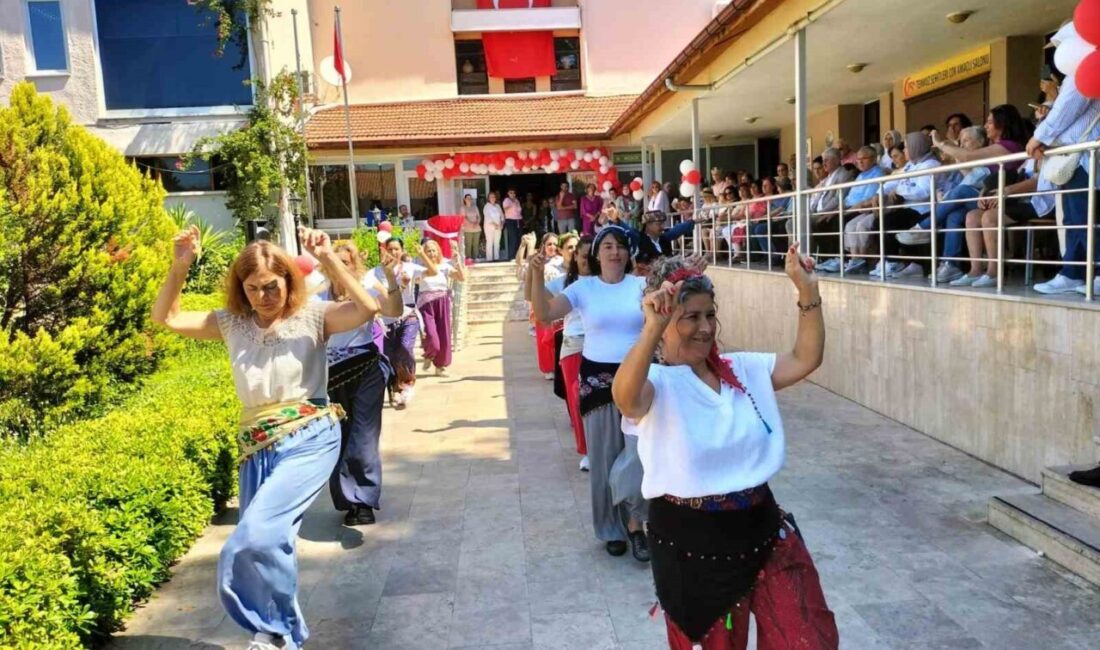 Muğla’nın Köyceğiz ilçesinde Hayat Boyu Öğrenme Haftası etkinlikleri çerçevesinde, Halk