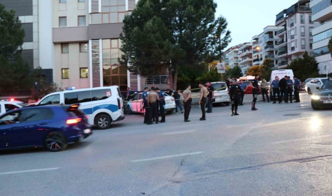 Denizli’nin Pamukkale ilçesinde bir kişi, eski sevgilisi olduğu öne sürülen