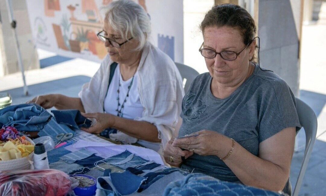 Kuşadası Belediyesi, çevre bilincini artırmak, israfı önlemek ve toplumsal dayanışmayı