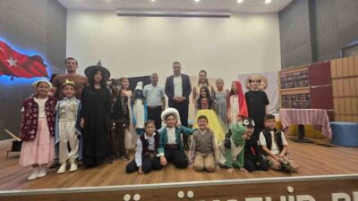 Sarıgöl’de Hayat Boyu Öğrenme Haftası kapsamında düzenlenen etkinliklerde kursiyerlerin yıl