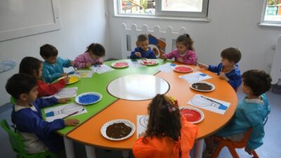 Kuşadası Belediyesi’nin geçtiğimiz yıl hizmete açtığı Çocuk Gelişim Merkezi, eğitim-öğretim