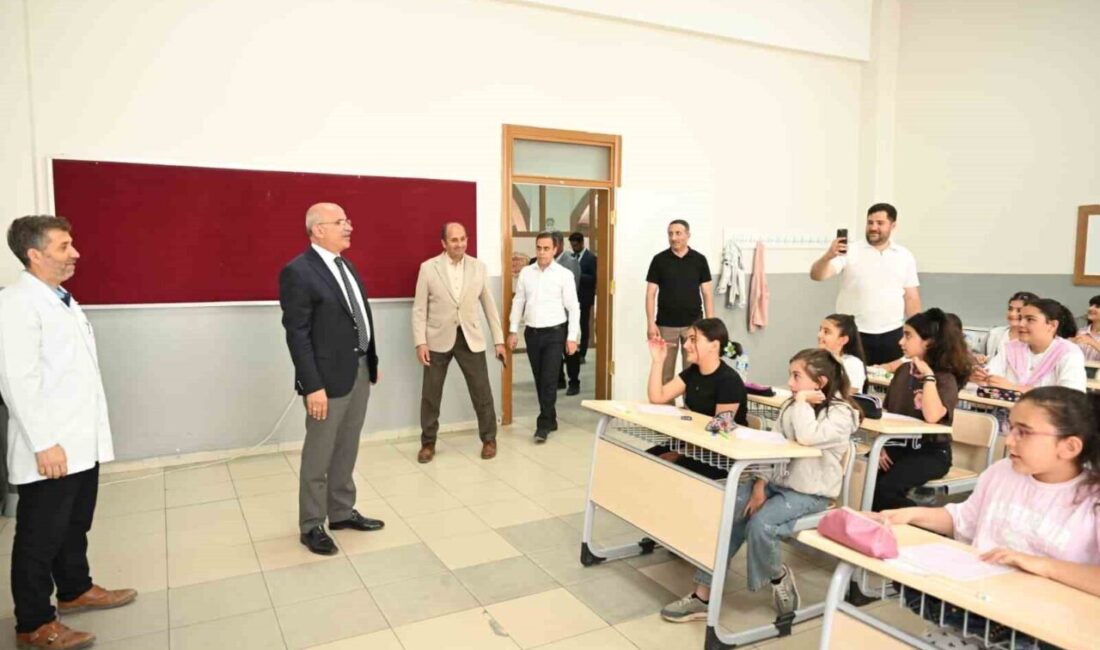 Malatya Büyükşehir Belediye Başkanı Sami Er, Büyükşehir Belediyesinin kurslarında ücretsiz