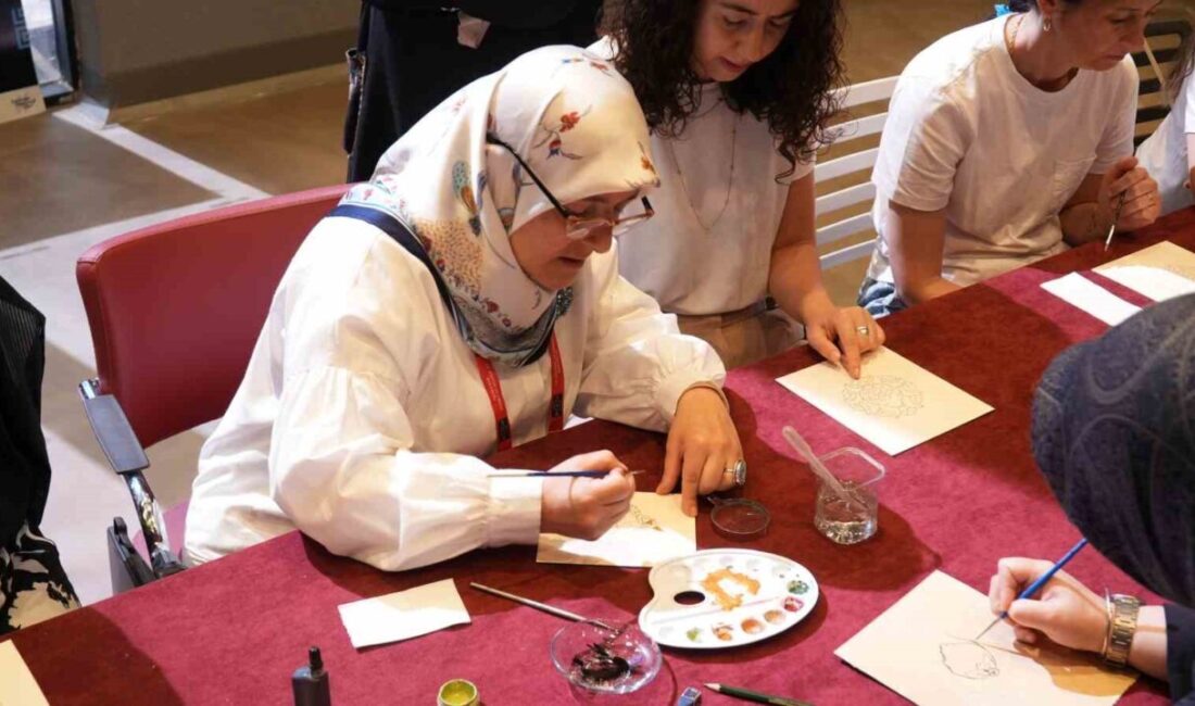 Türkiye Kültür Yolu Festivali kapsamında Manisa’da düzenlenen etkinliklerde tiyatro ve