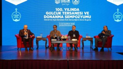 Gölcük’te düzenlenen “100. yılında Gölcük Tersanesi ve Donanma Sempozyumu”nun ikinci