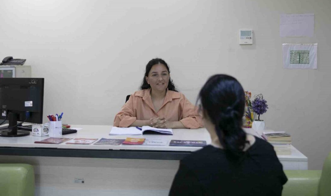Mersin Büyükşehir Belediyesi bünyesinde hizmet veren Kadın Danışma Merkezleri, yılın