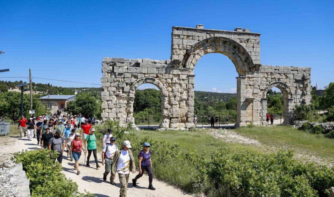 Mersin Büyükşehir Belediyesinin düzenlediği Tarihi Kilikya Yolunun 10’uncu etap yürüyüşünde