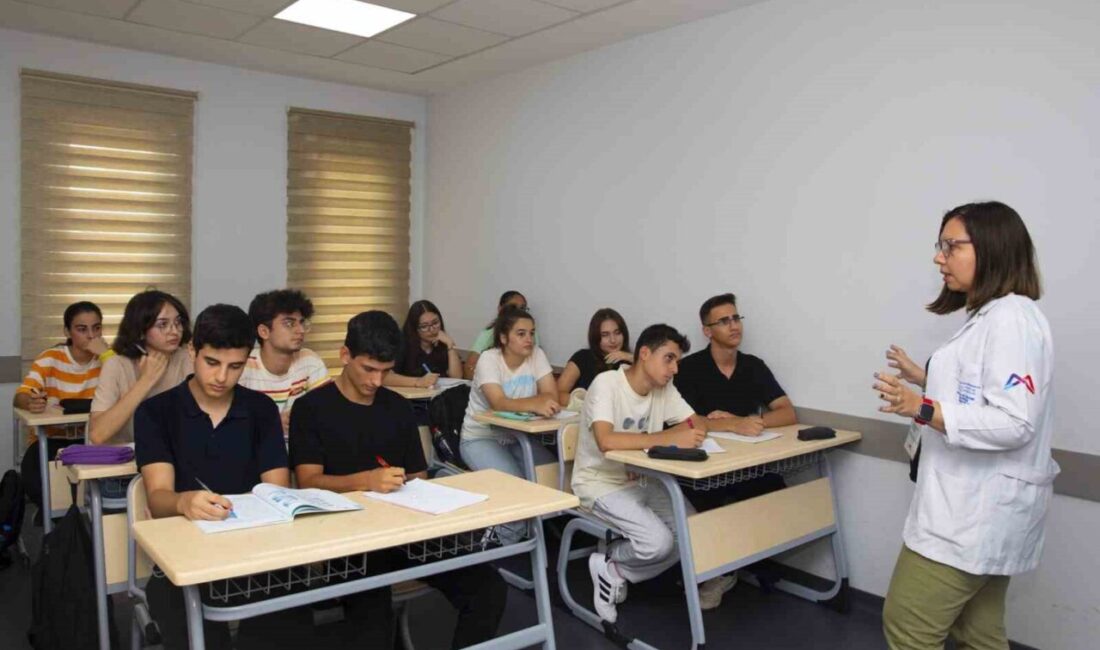 Mersin’de LGS’ye sayılı günler kala uzmanlar, öğrenci ve velilere önemli