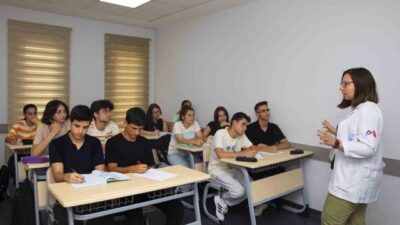 Mersin’de LGS’ye sayılı günler kala uzmanlar, öğrenci ve velilere önemli