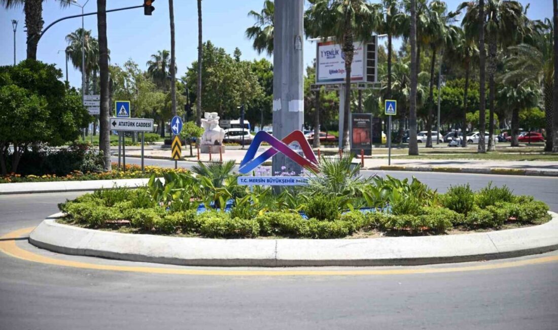 Mersin Büyükşehir Belediyesi, yaz mevsiminin gelmesiyle birlikte kent genelinde yürüttüğü