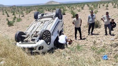 ŞANLIURFA (İHA) – Şanlıurfa’da mobil sağlık hizmeti aracının devrilmesi sonucu