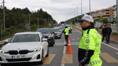 Muğla’da 9 günlük Kurban Bayramı tatilinde trafik yoğunluğu zirveye ulaşırken,