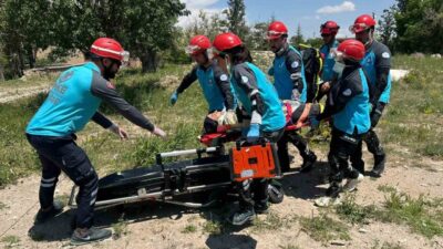 Niğde İl Sağlık Müdürlüğü bünyesinde görev yapan Ulusal Medikal Kurtarma