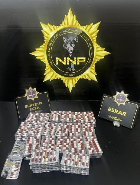 Niğde’de polis ekipleri tarafından yapılan çalışmalarda çeşitli uyuşturucu madde ele