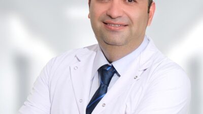 Omuz ağrılarının günlük yaşam kalitesini ciddi şekilde düşürebildiğini belirten Ortopedi