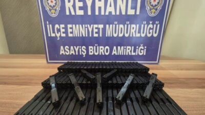 Hatay’da otomobilin bagaj kısmında zulalanmış lüks markaya 80 adet ait