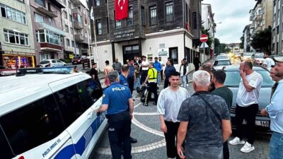 Düzce’nin Akçakoca ilçesinde polisin dur ihtarına uymayan motosiklet sürücüsü, araçlara