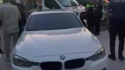 İzmir’in Çeşmel ilçesinde drift atarken polis ekiplerine yakalanan ve ’dur’
