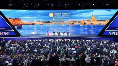 Rusya Devlet Başkanı Vladimir Putin, Ukrayna Devlet Başkanı Vladimir Zelenskiy’nin