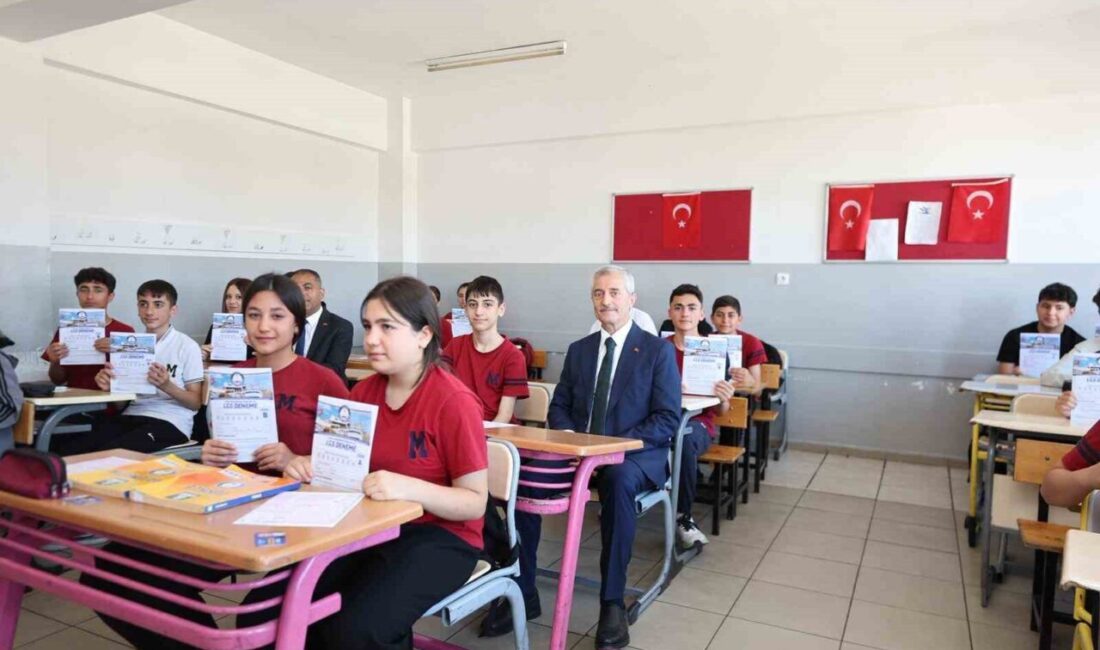 Şahinbey Belediyesi, öğrencilerin akademik başarılarını artırmak amacıyla ortaokul ve lise