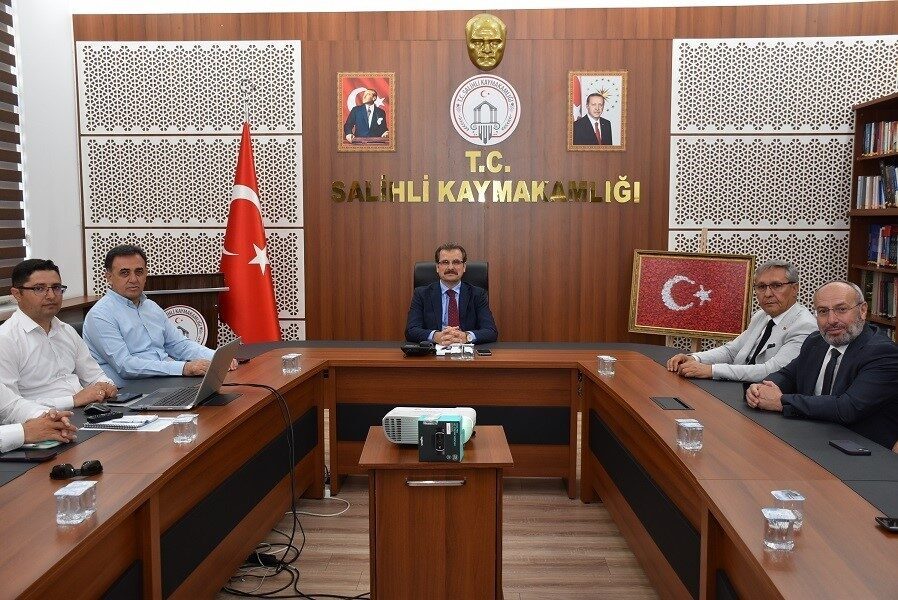 Manisa’nın Salihli ilçesinde Haziran ayı İlçe Yatırım İzleme Toplantısı, Kaymakam