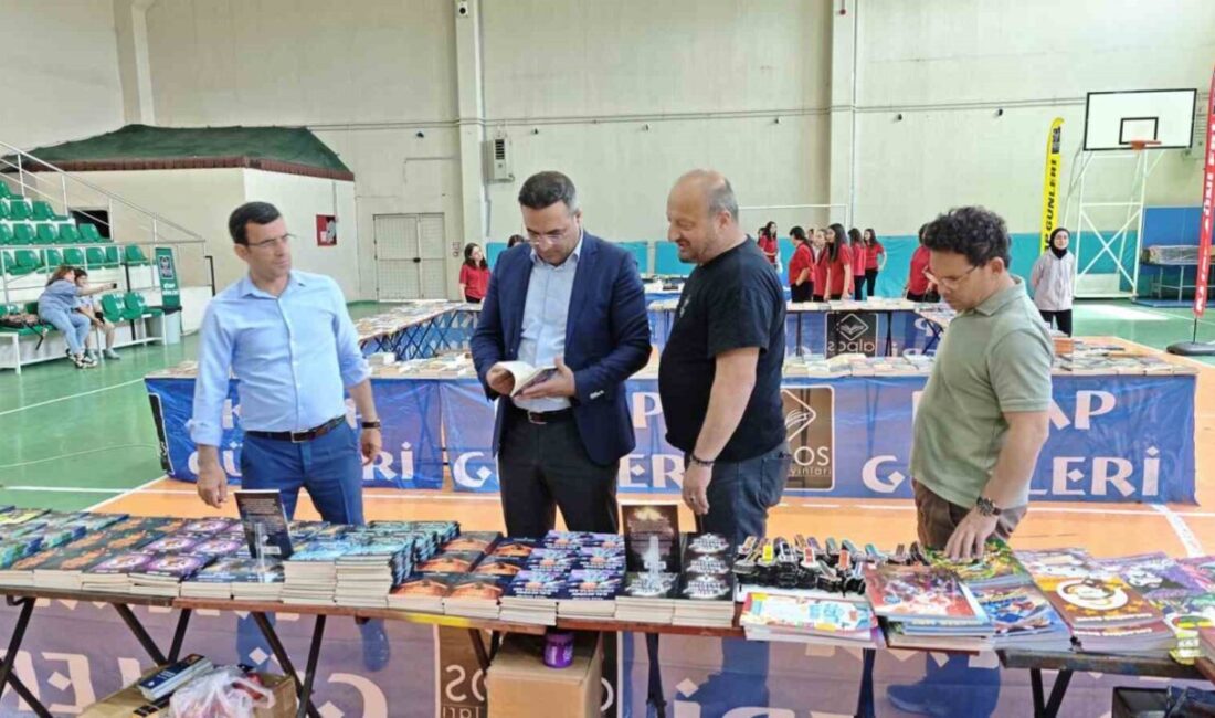 Sarıgöl İlçe Milli Eğitim Müdürlüğü tarafından düzenlenen “Kitap Günleri” etkinliği