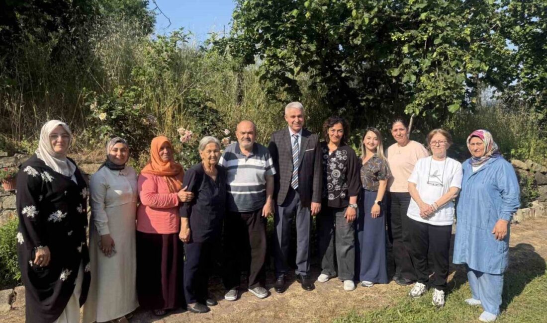 DÜZCE (İHA) – Düzce İl Emniyet Müdürü İbrahim Ergüder ve