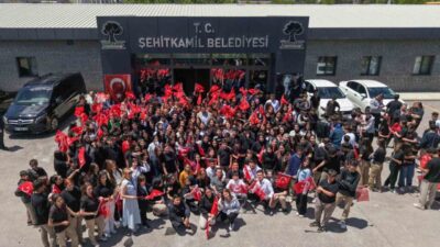 Şehitkamil Belediye Başkanı Umut Yılmaz’ın, kendisini makamında ziyaret eden Süleyman