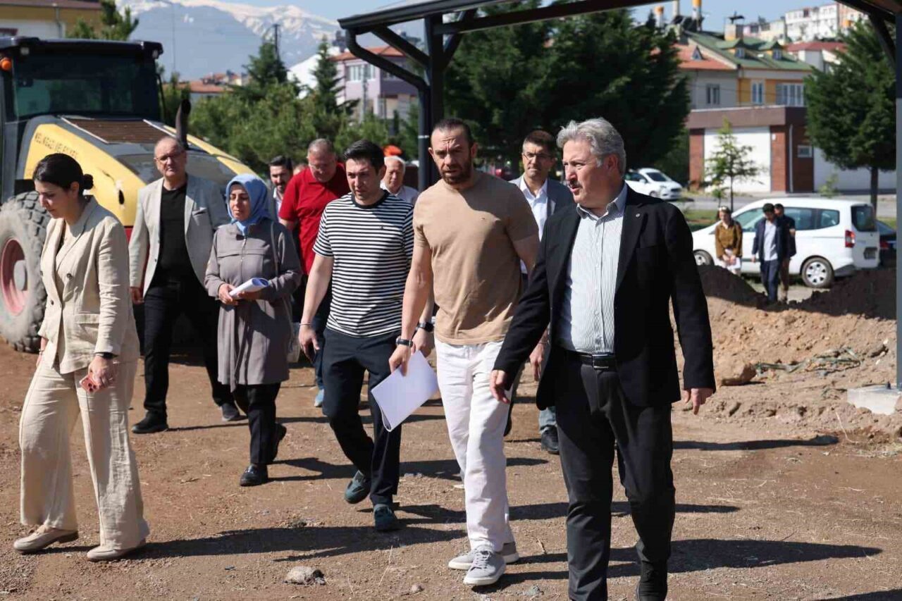 Melikgazi Belediyesi, ilçenin ihtiyaçlarına yönelik vizyon projeleri hayata geçirmeye devam