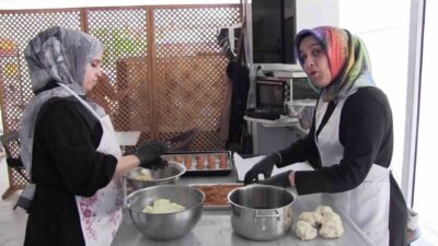 Siirt’te 14 yaşındaki kızına çölyak teşhisi konulmasının ardından yaşadığı zorluklardan