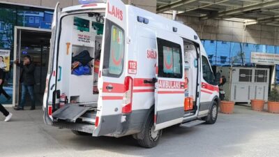 Siirt’in Eruh ilçesinde devrilen traktörün altında kalan sürücü hayatını kaybetti.