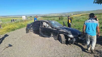 Siirt’in Kurtalan ilçesinde tır ile otomobilin çarpışması sonucu meydana gelen