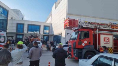Sinop’ta Atatürk Devlet Hastanesi poliklinik servisinde kabloların tutuşması sonucu çıkan
