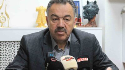 Sivasspor’da başkanlık süreciyle ilgili açıklamalarda bulunan Divan Kurulu Başkanı Ali