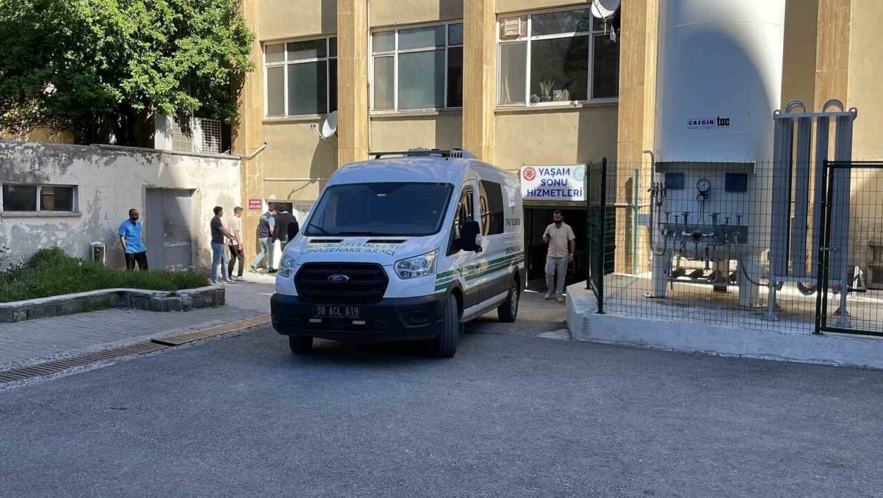 Sivas’ta kene tutunması sonucu Kırım Kongo Kanamalı Ateşi (KKKA) hastalığına