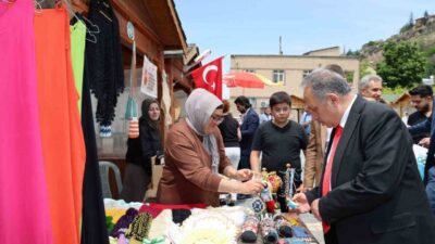 Talas Belediyesinin kadın girişimcilere destek amacıyla Maharetli Eller Kadın Girişimi