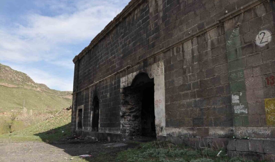 Osmanlı-Rus savaşlarının izlerini taşıyan ve Kars’ın savunma tarihinde önemli bir