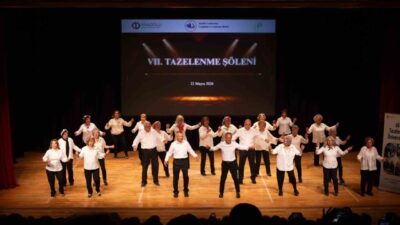 Eskişehir’de 60+ Tazelenme Üniversitesi tarafından dönem sonu etkinliği gerçekleştirildi. ’Tazelenme