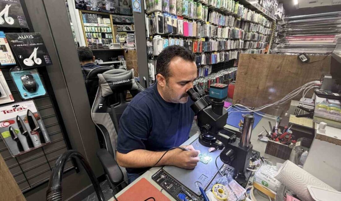 Cep telefonu teknik servis sektöründe çalışan Cemal Kalem, yaklaşan yaz