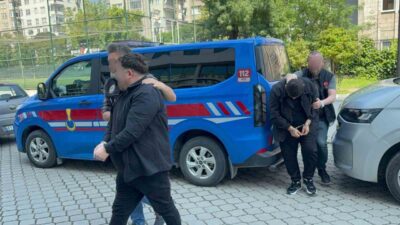 Samsun’da narkotik ekiplerince düzenlenen operasyonda gözaltına alınan 2 şüpheli tutuklanarak