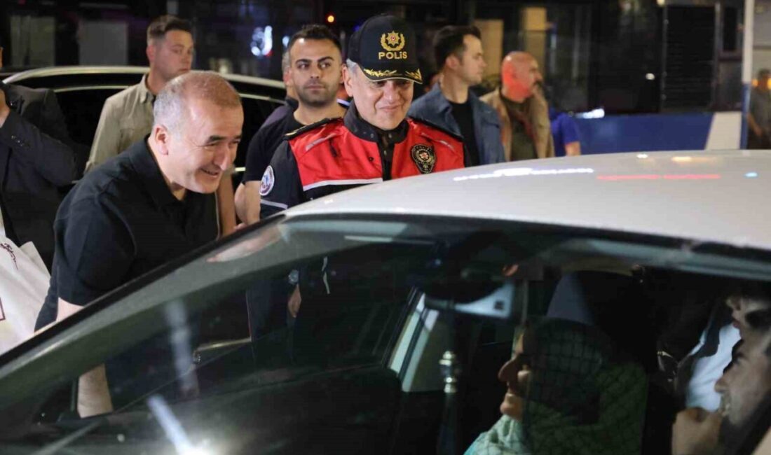 Elazığ’da İl Emniyet Müdürlüğünce gerçekleştirilen genel huzur uygulamasına katılan Vali