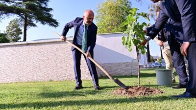 Aydın Valisi Dr. Osman Varol, ilçe ziyaretleri kapsamında İncirliova’da bir