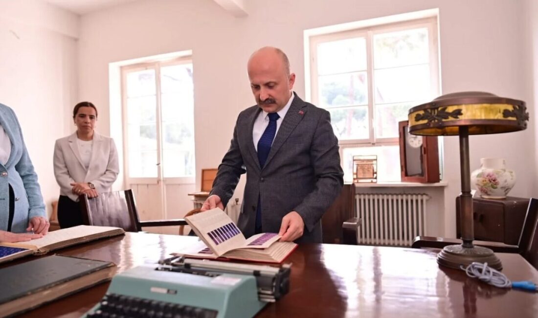 Aydın Valisi Osman Varol, Nazilli’de incelemelerde bulunarak, yetkililerden yürütülen çalışmalar