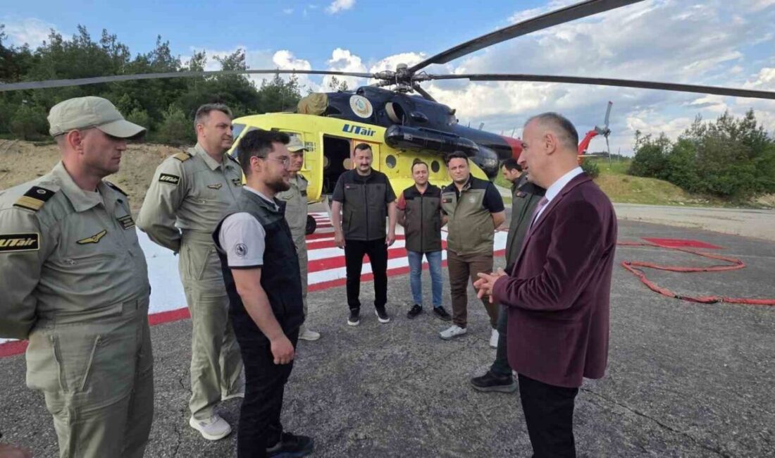 Orman yangınlarıyla mücadele kapsamında tahsis edilen yangın söndürme helikopteri, Karabük’te