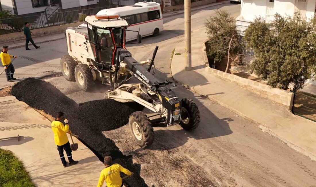 Tarsus Belediyesi, kent genelinde ulaşım konforunu artırmak ve yıpranan yol