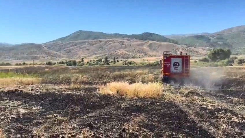 ELAZIĞ (İHA) – Elazığ’ın Kovancılar ilçesinde çıkan arazi yangını, itfaiye